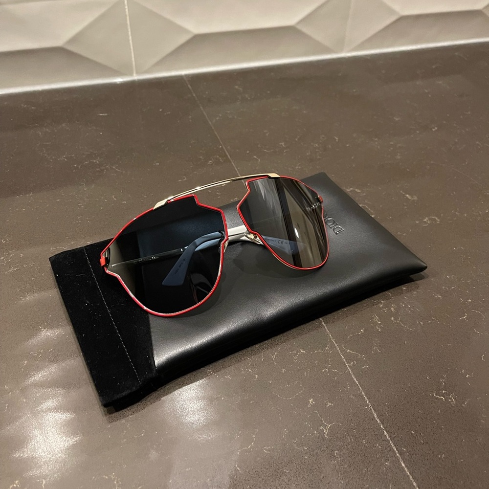 CHRISTIAN DIOR SUNGLASSES